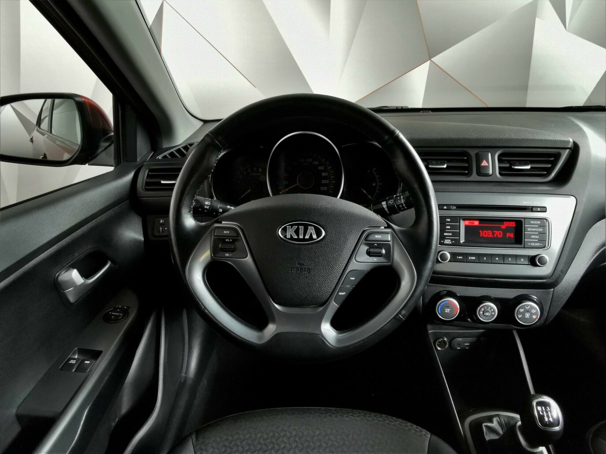 Kia Rio 1.4 МКПП, 2016, 89 000 км фото 8