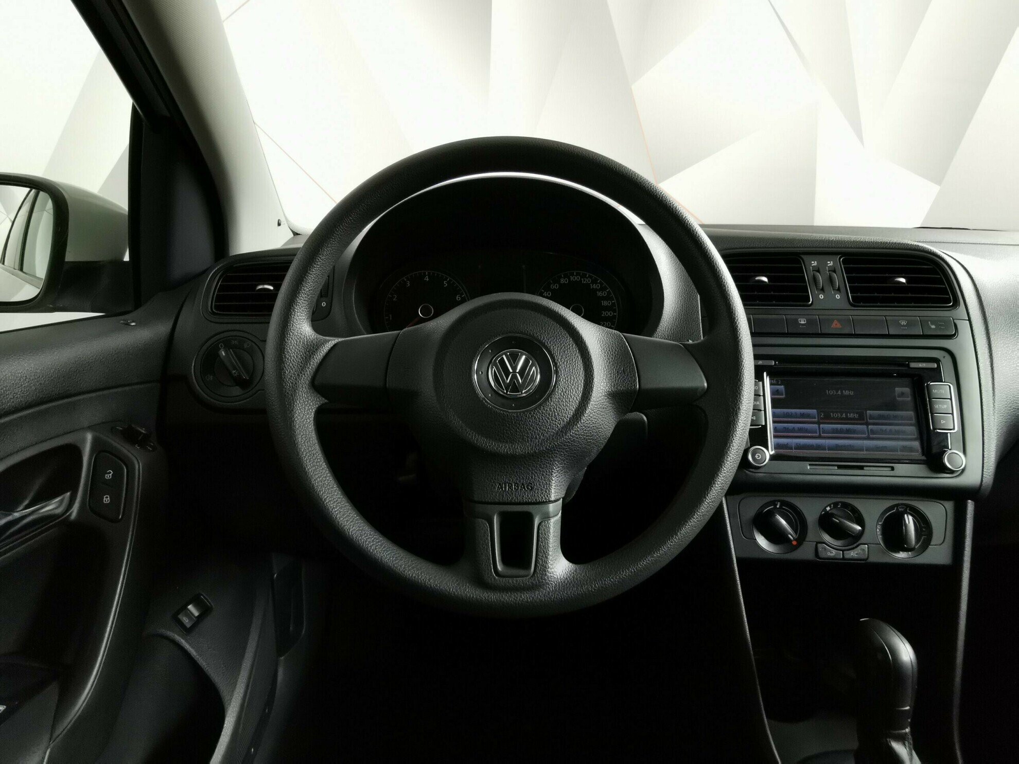 Volkswagen Polo 1.6 АКПП, 2014, 115 000 км фото 5