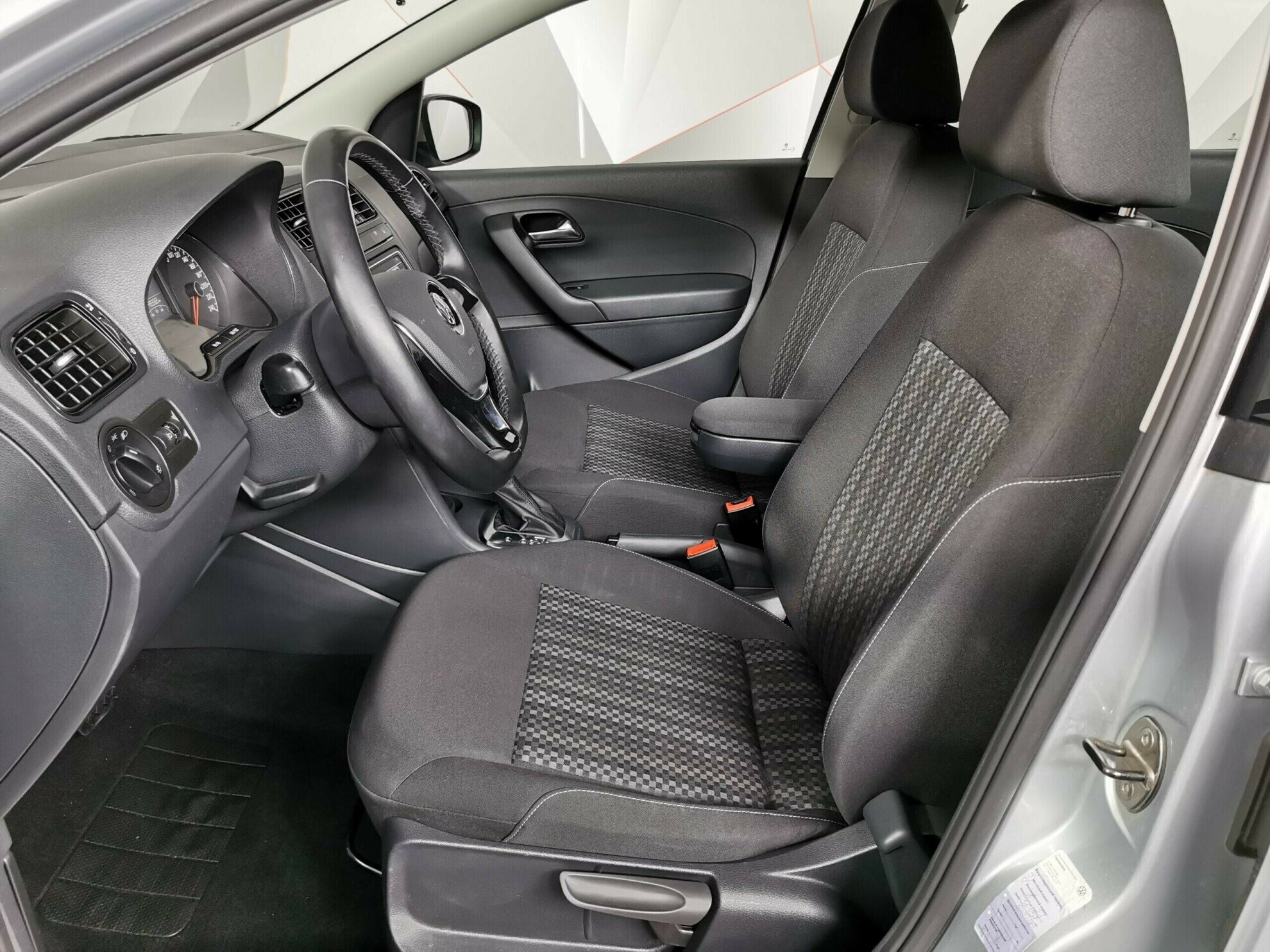 Volkswagen Polo 1.6 АКПП, 2017, 77 000 км фото 10
