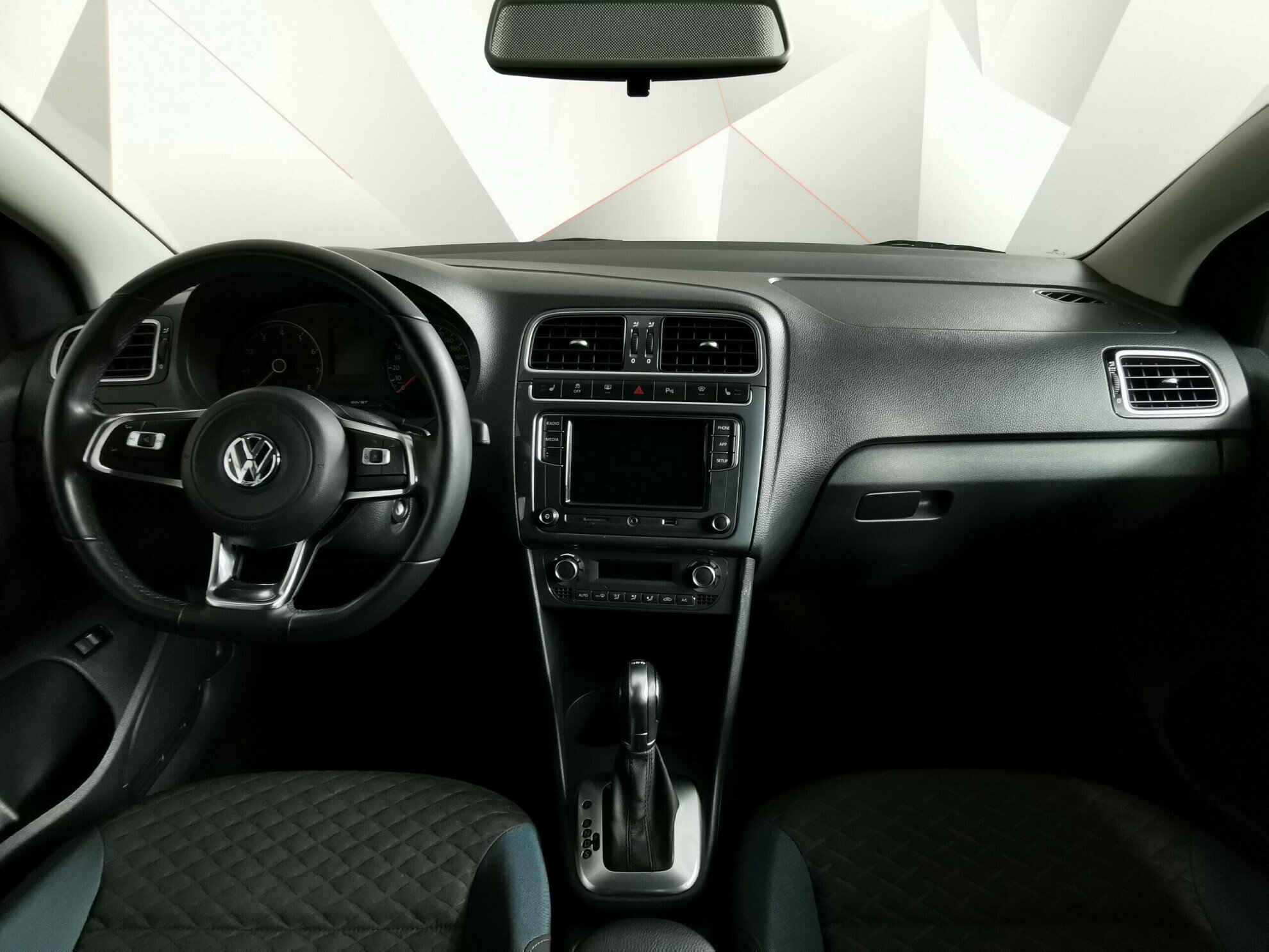 Volkswagen Polo 1.6 АКПП, 2016, 83 000 км фото 7