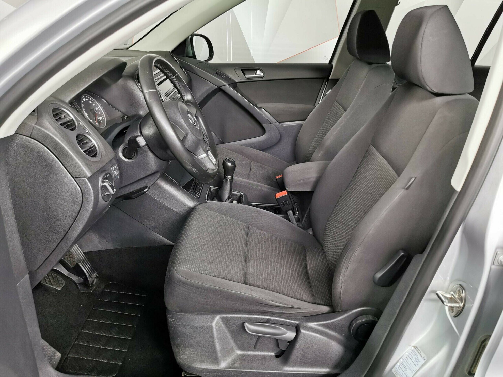 Volkswagen Tiguan 1.4 МКПП, 2012, 136 000 км фото 5
