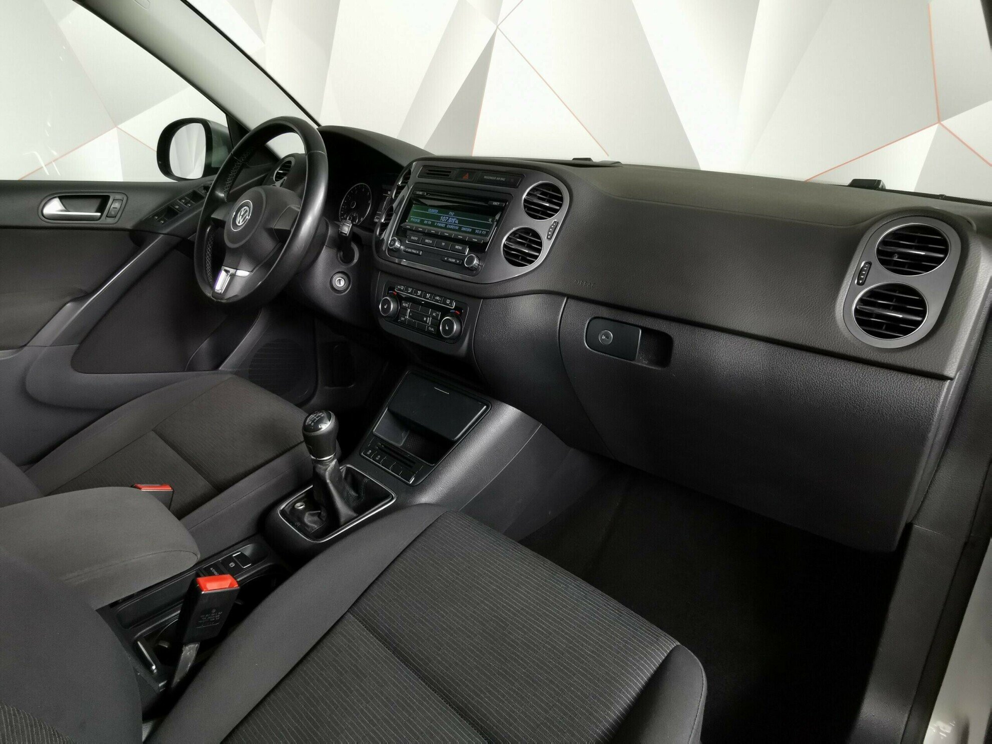 Volkswagen Tiguan 1.4 МКПП, 2012, 136 000 км фото 9