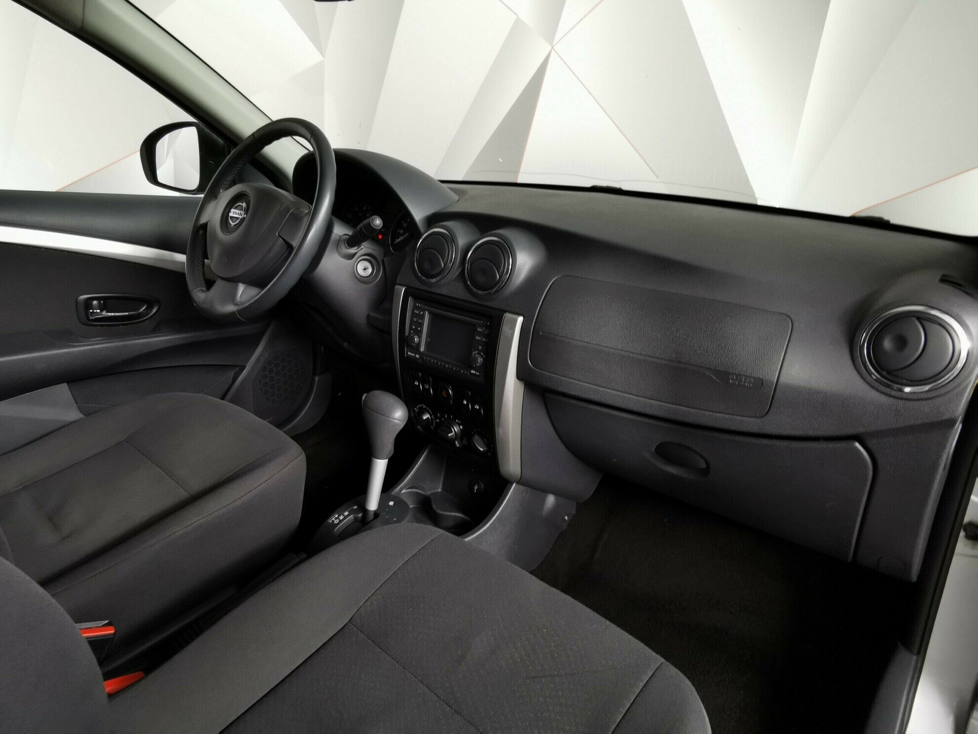 Nissan Almera 1.6 АКПП, 2016, 86 000 км фото 6