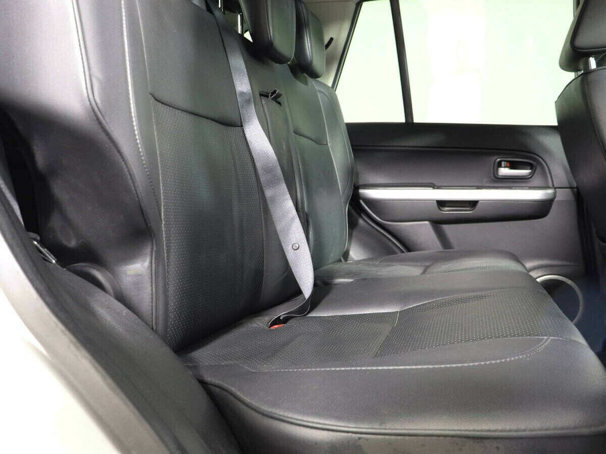 Suzuki Grand Vitara 2.4 АКПП, 2011, 152 000 км фото 8