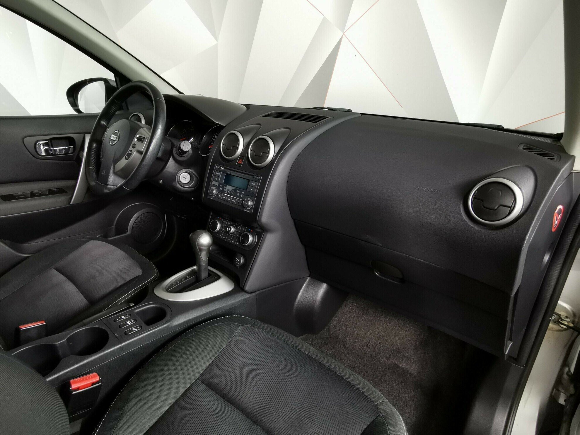 Nissan Qashqai 1.5 МКПП, 2013, 123 000 км фото 8