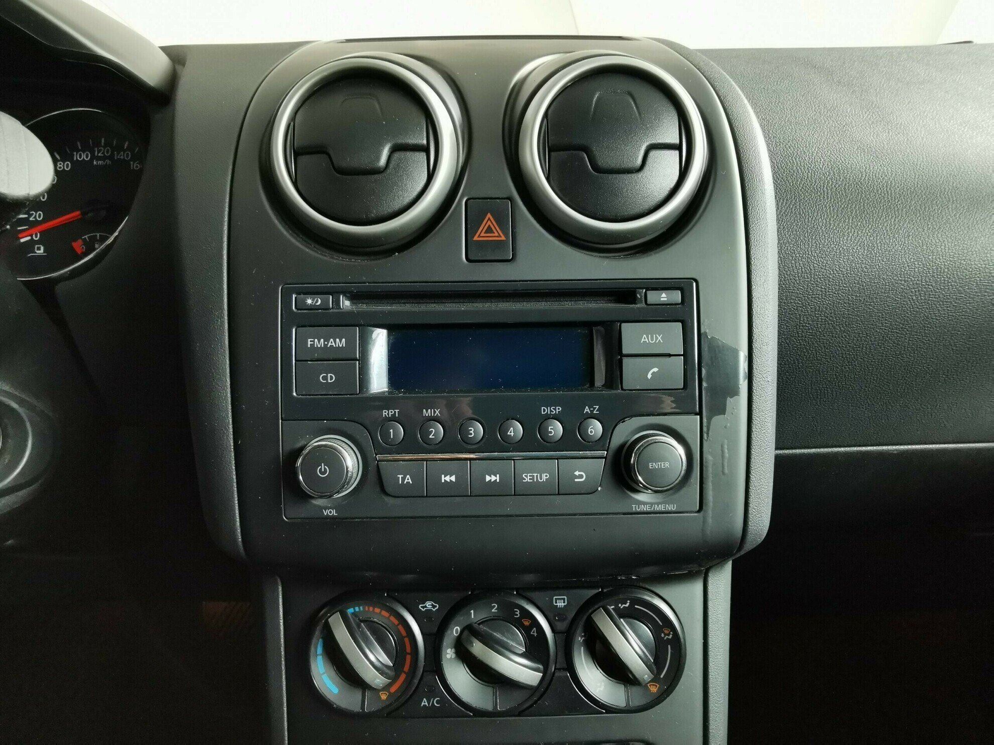 Nissan Qashqai 1.5 МКПП, 2013, 122 000 км фото 6