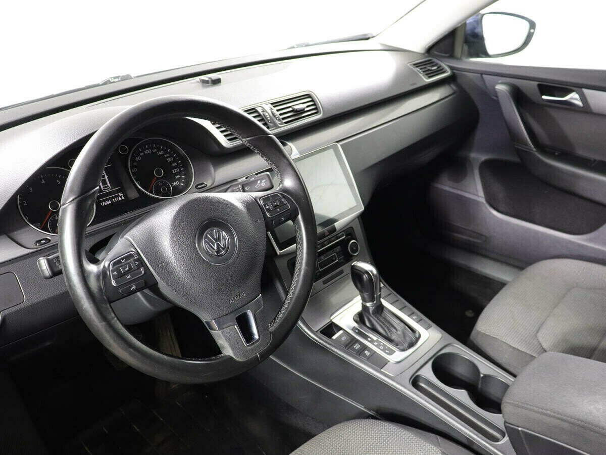 Volkswagen Passat 1.8 РКПП, 2012, 138 000 км фото 9