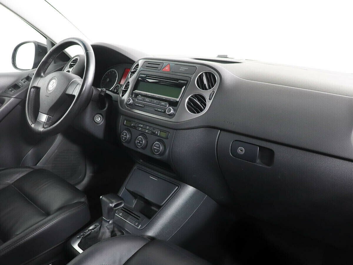 Volkswagen Tiguan 2.0 АКПП, 2009, 176 000 км фото 5