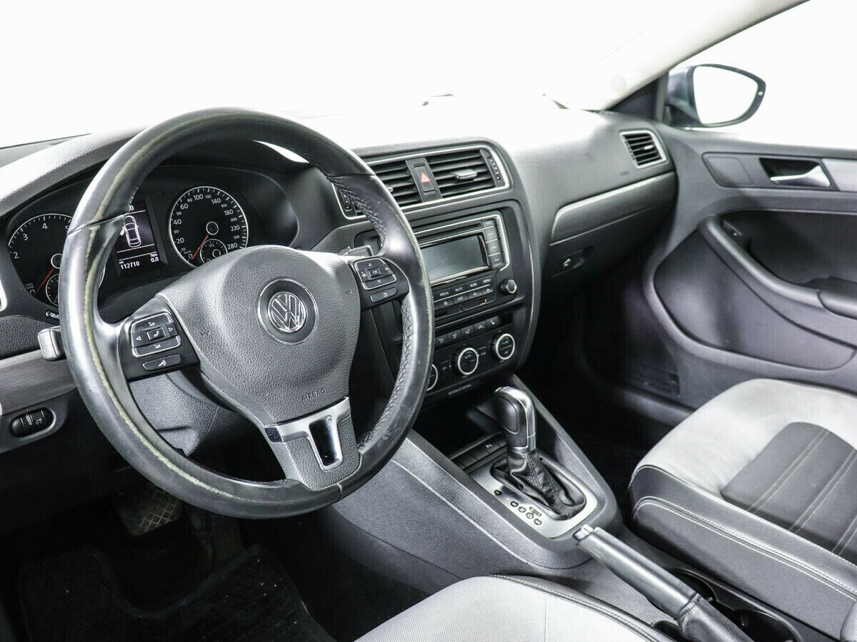 Volkswagen Jetta 1.4 РКПП, 2013, 127 000 км фото 7