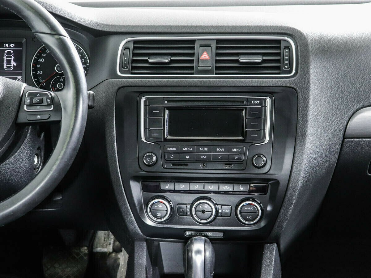 Volkswagen Jetta 1.4 РКПП, 2013, 127 000 км фото 8