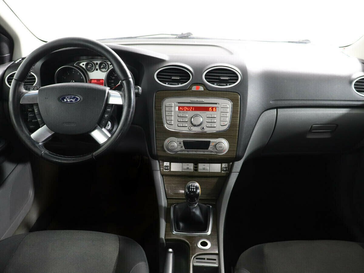 Ford Focus 2.0 АКПП, 2010, 165 000 км фото 5