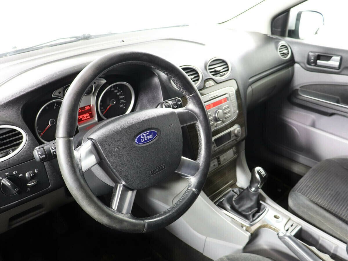 Ford Focus 2.0 АКПП, 2010, 169 000 км фото 6