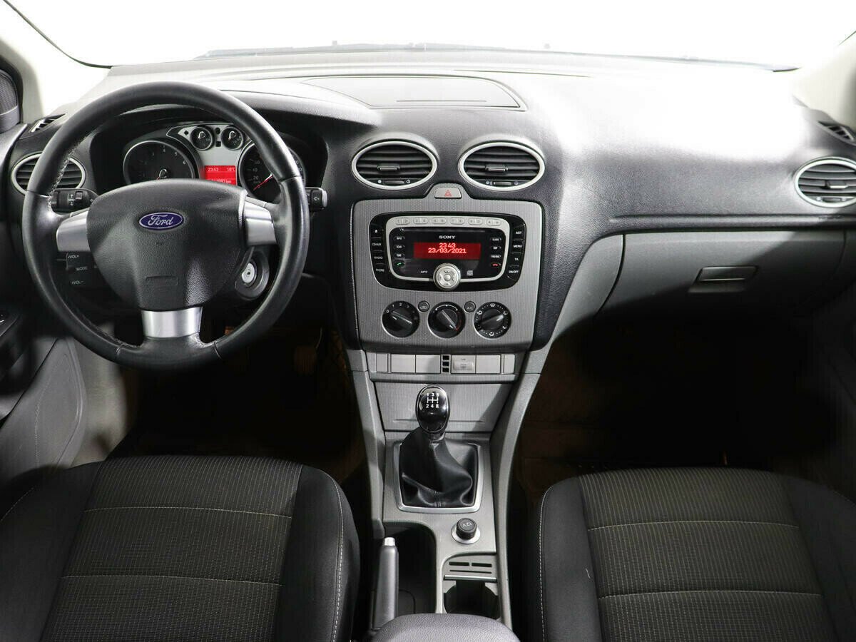 Ford Focus 1.0 МКПП, 2011, 153 000 км фото 9