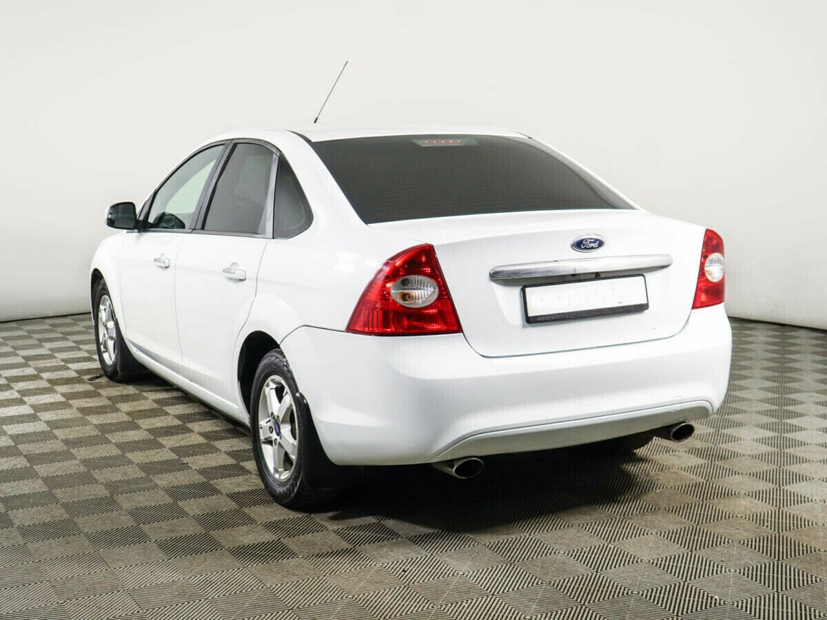 Ford Focus 1.0 МКПП, 2011, 157 000 км фото 3
