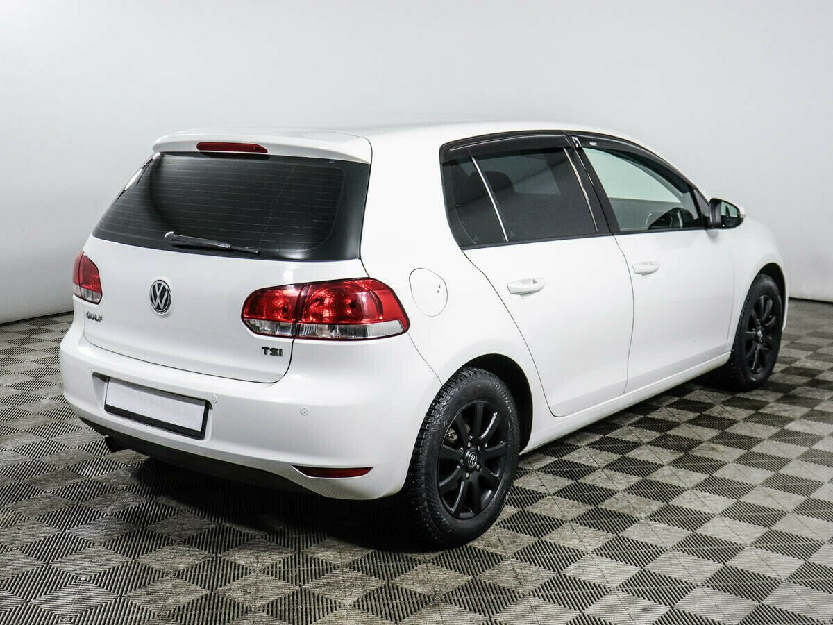 Volkswagen Golf 1.2 РКПП, 2011, 150 000 км фото 5