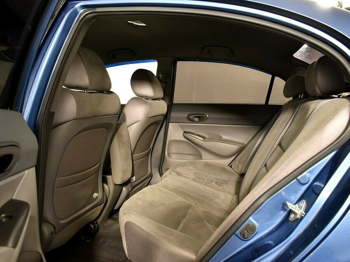 Honda Civic 1.8 АКПП, 2007, 195 000 км фото 6