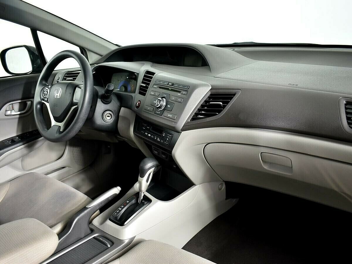 Honda Civic 1.8 АКПП, 2012, 144 000 км фото 5