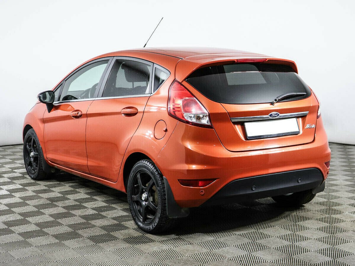 Ford Fiesta 1.6 РКПП, 2015, 110 000 км фото 4