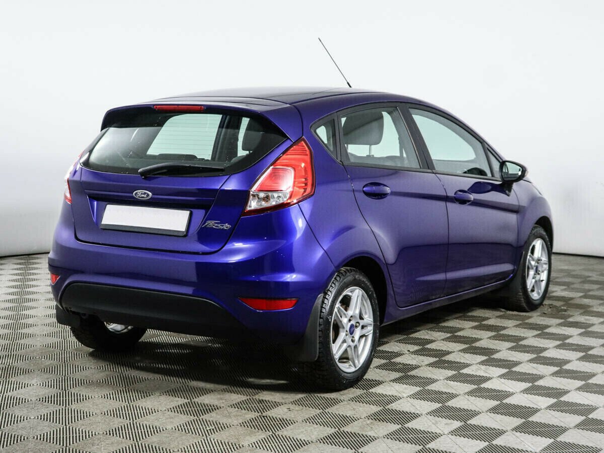 Ford Fiesta 1.6 РКПП, 2016, 88 000 км фото 3