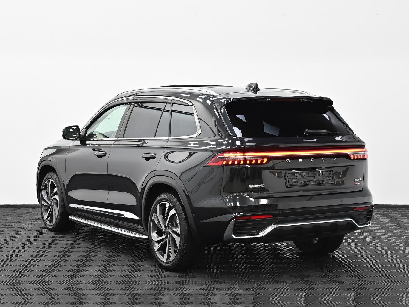 Geely Monjaro Exclusive (2023-2025) 2.0 АКПП, 2024, 34 000 км фото 4