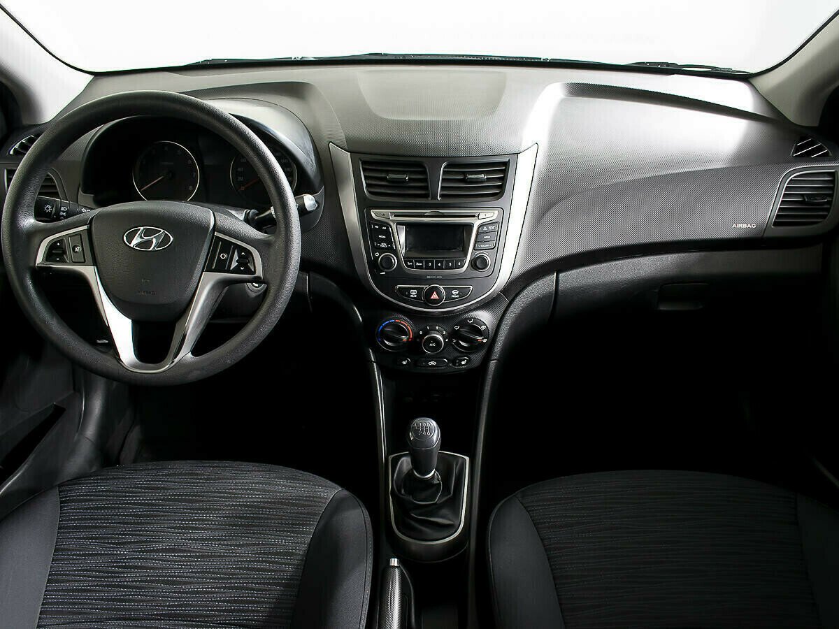 Hyundai Solaris 1.6 МКПП, 2016, 94 000 км фото 8