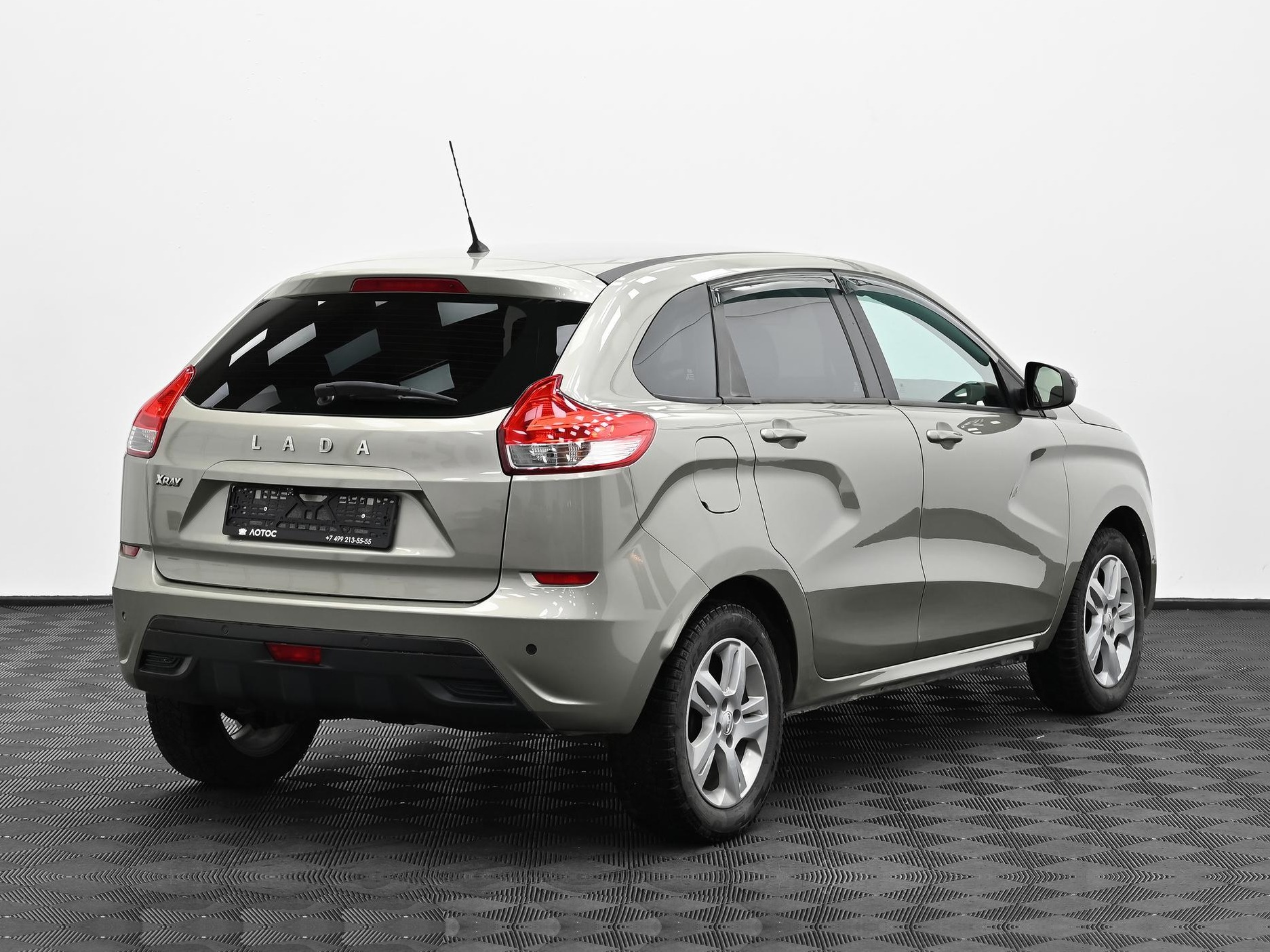 LADA (ВАЗ) XRAY Exclusive (2017) 1.8 РКПП, 2018, 91 000 км фото 2