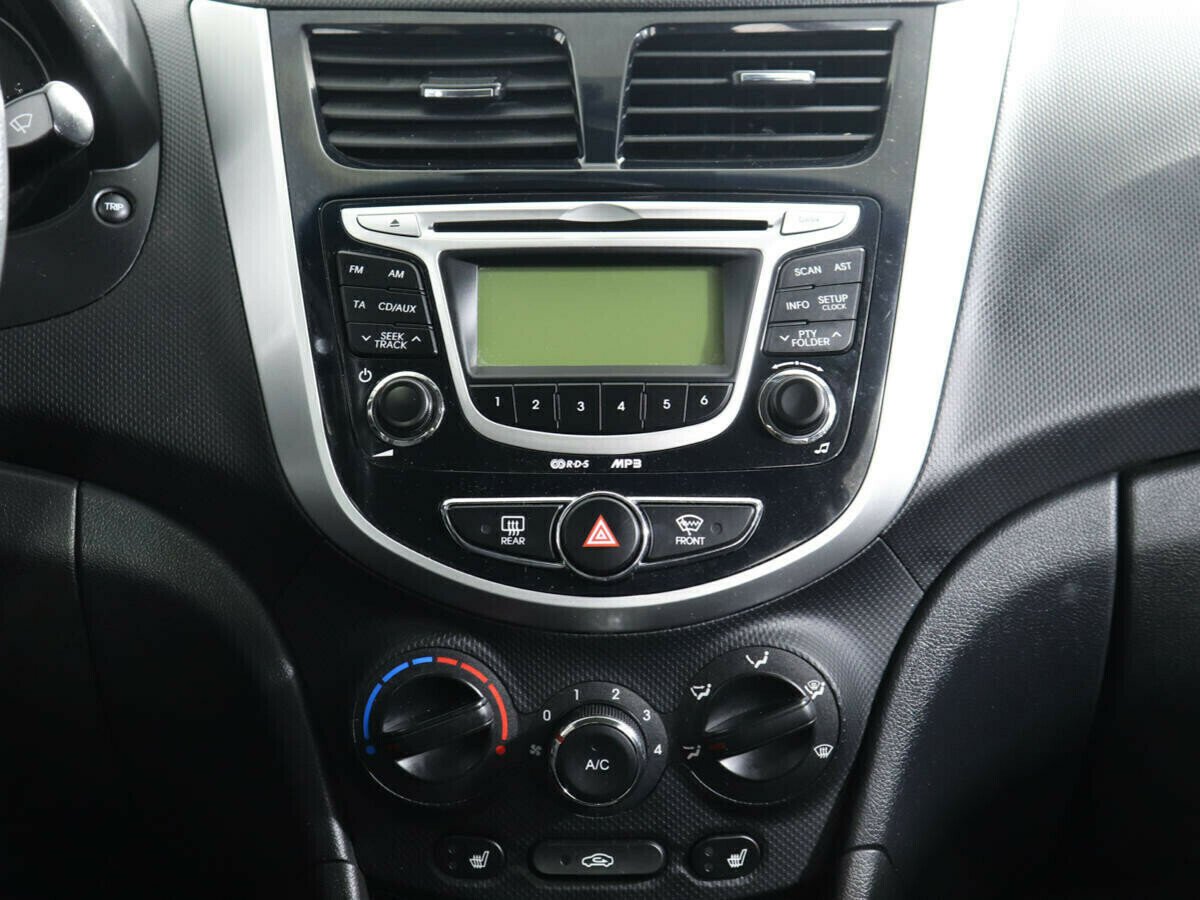 Hyundai Solaris 1.6 АКПП, 2013, 132 000 км фото 8
