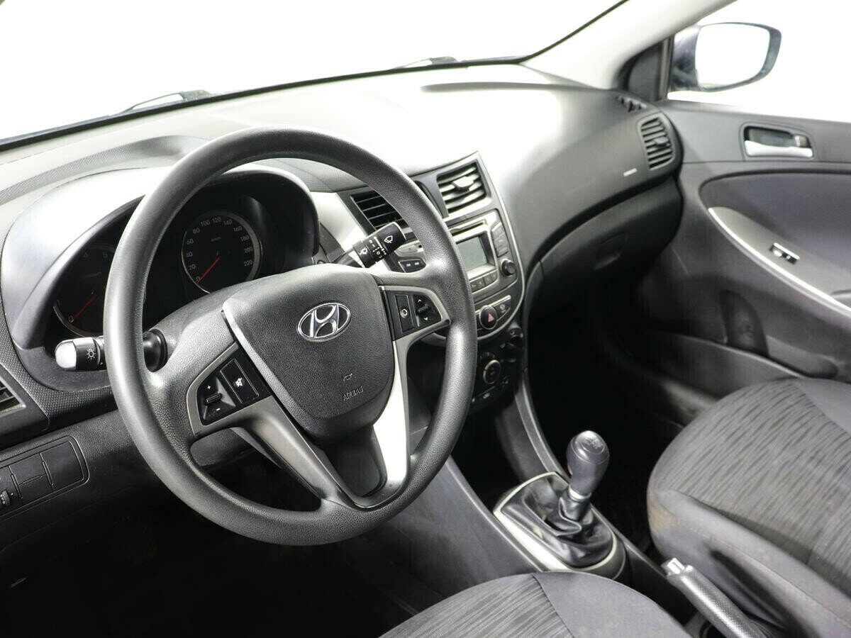 Hyundai Solaris 1.6 МКПП, 2016, 89 000 км фото 6