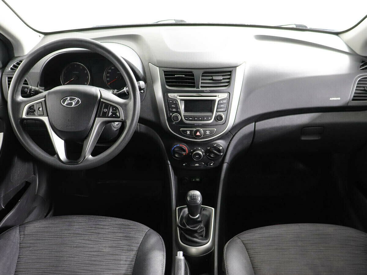 Hyundai Solaris 1.6 МКПП, 2016, 89 000 км фото 7