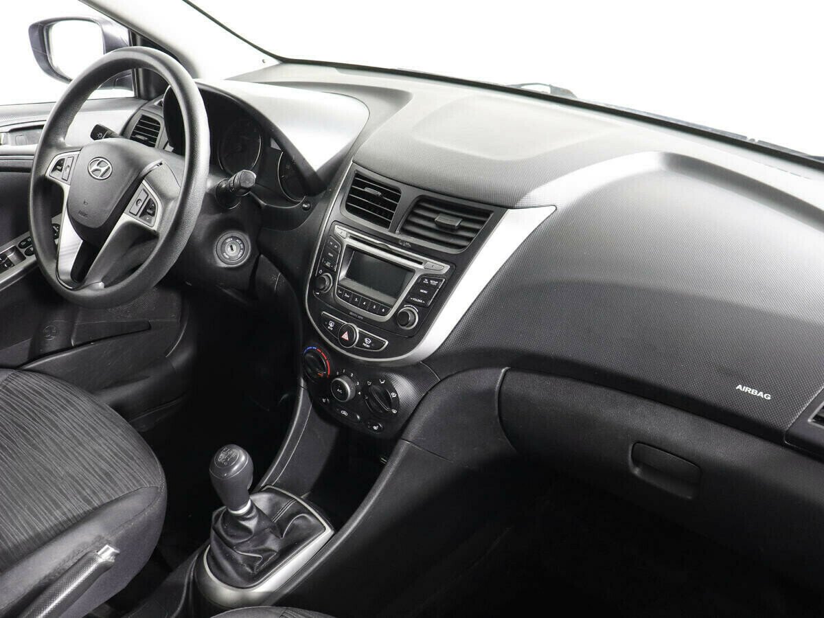 Hyundai Solaris 1.6 МКПП, 2016, 89 000 км фото 8