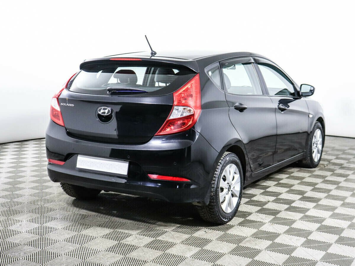 Hyundai Solaris 1.4 АКПП, 2015, 101 000 км фото 2