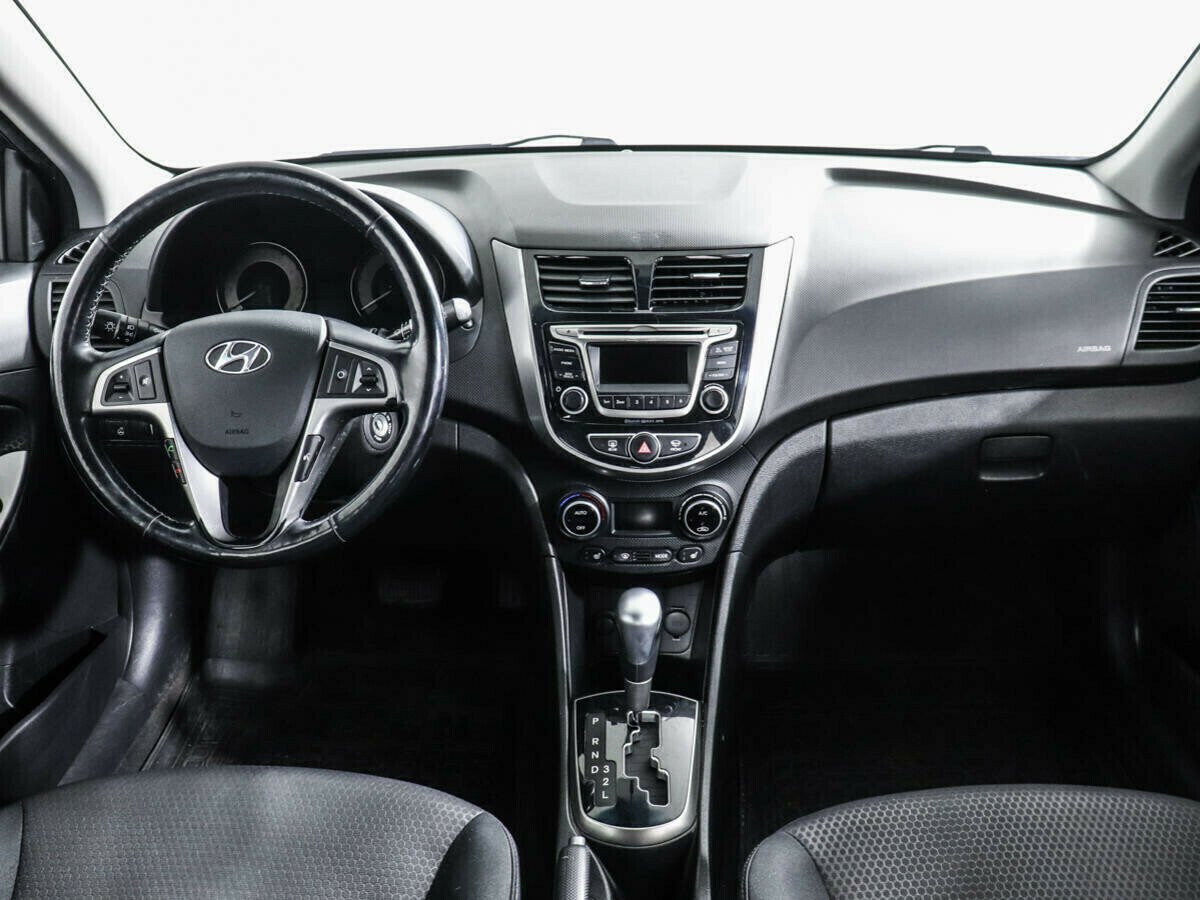 Hyundai Solaris 1.4 АКПП, 2015, 101 000 км фото 6