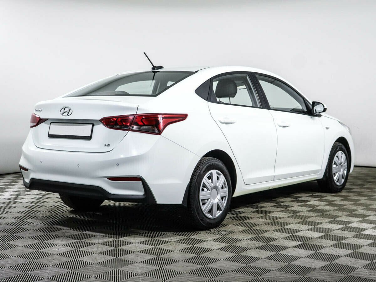 Hyundai Solaris 1.6 МКПП, 2018, 62 000 км фото 2