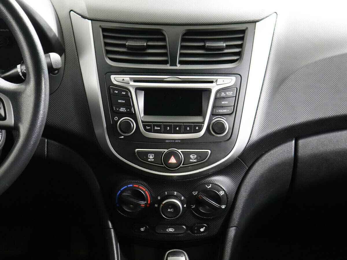 Hyundai Solaris 1.6 АКПП, 2015, 102 000 км фото 9
