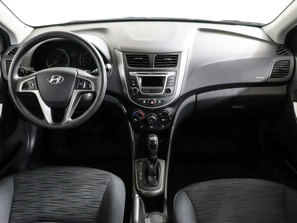 Hyundai Solaris 1.6 АКПП, 2015, 95 000 км фото 8