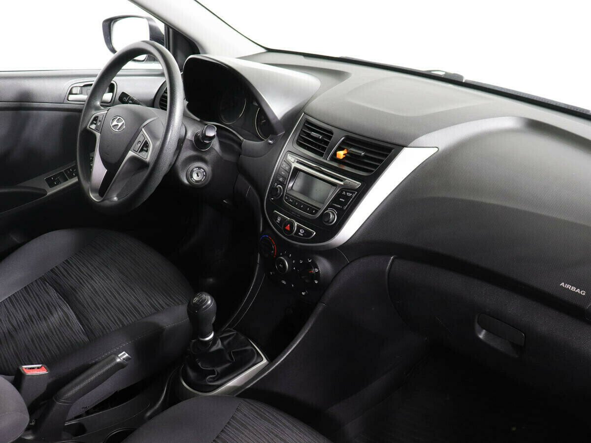 Hyundai Solaris 1.6 МКПП, 2017, 78 000 км фото 6