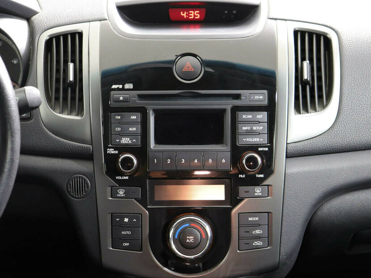Kia Cerato 1.6 АКПП, 2010, 159 000 км фото 7