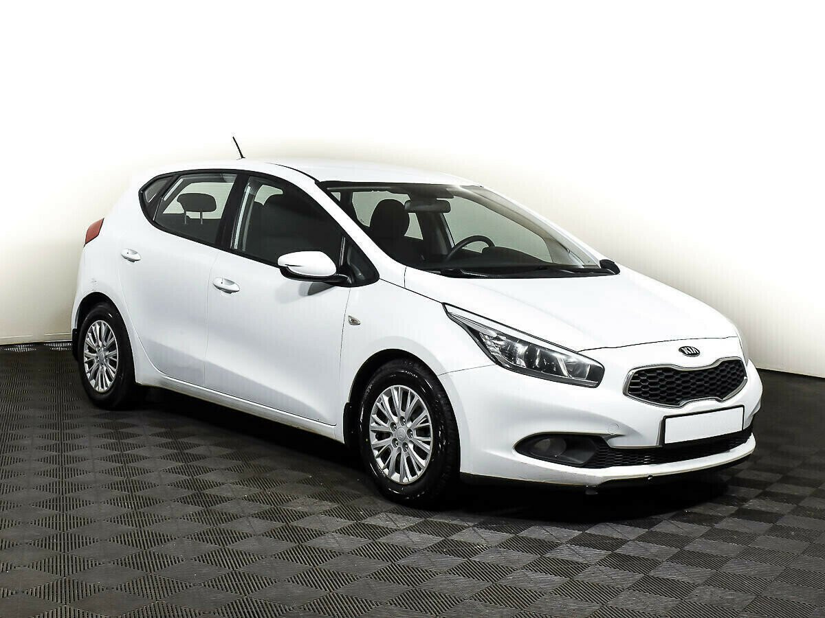 Kia Ceed 1.6 АКПП, 2012, 133 000 км фото 2