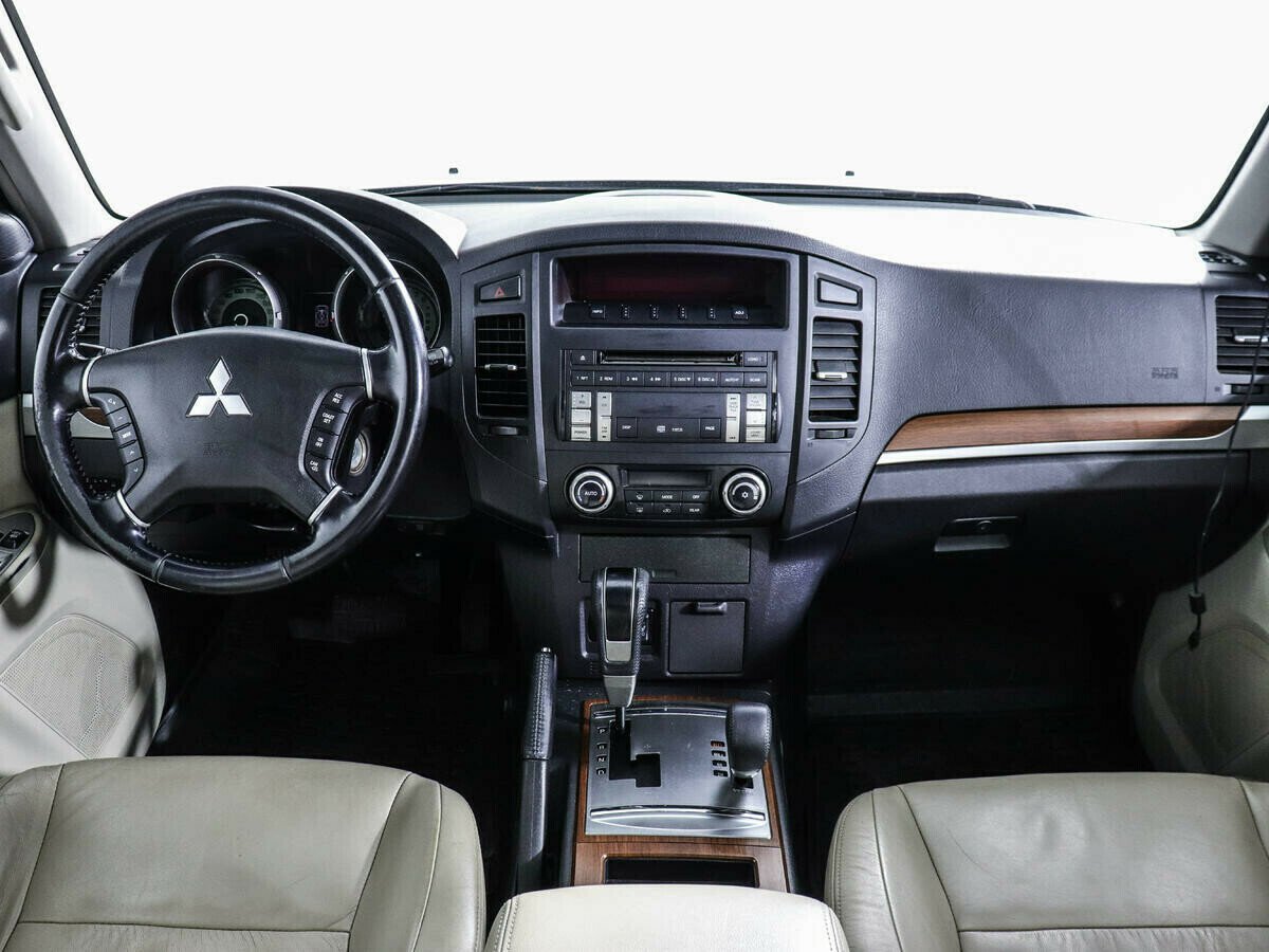 Mitsubishi Pajero 3.0 АКПП, 2007, 196 000 км фото 9
