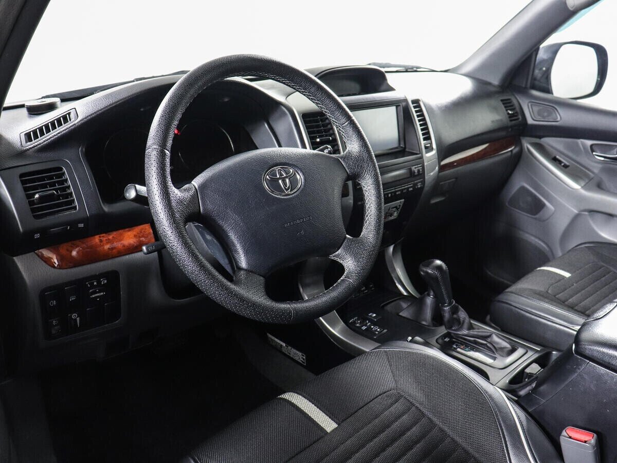 Toyota Land Cruiser Prado 4.0 АКПП, 2004, 233 000 км фото 5
