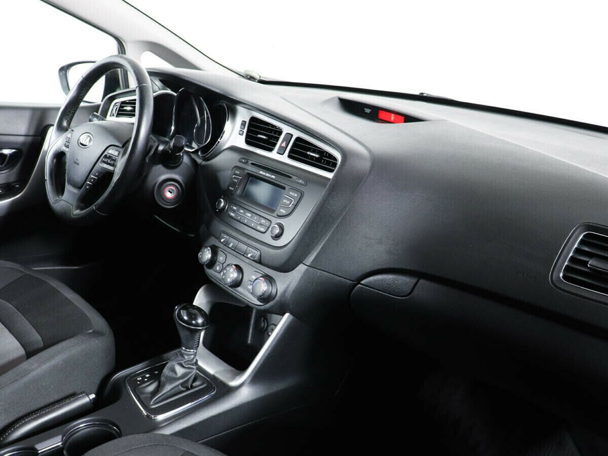 Kia Ceed 1.6 АКПП, 2015, 95 000 км фото 5