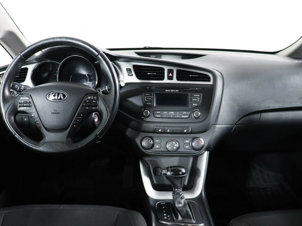 Kia Ceed 1.6 АКПП, 2015, 95 000 км фото 6