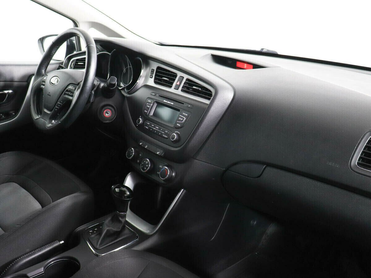 Kia Ceed 1.6 АКПП, 2015, 102 000 км фото 7