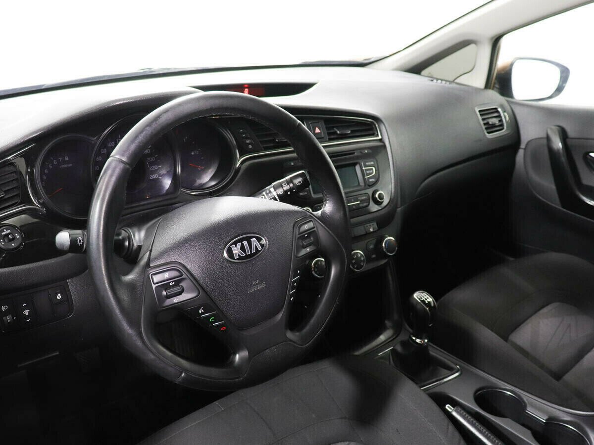 Kia Ceed 1.6 МКПП, 2016, 92 000 км фото 7