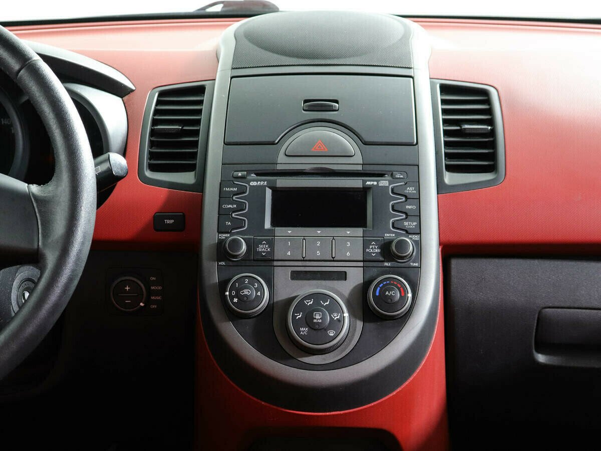 Kia Soul 1.6 АКПП, 2011, 154 000 км фото 8