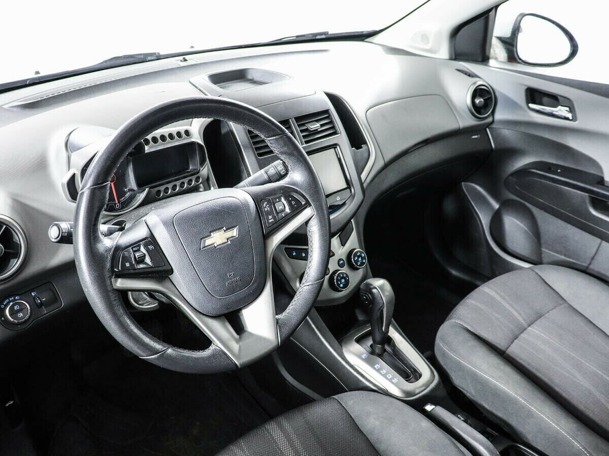 Chevrolet Aveo 1.6 АКПП, 2013, 127 000 км фото 9