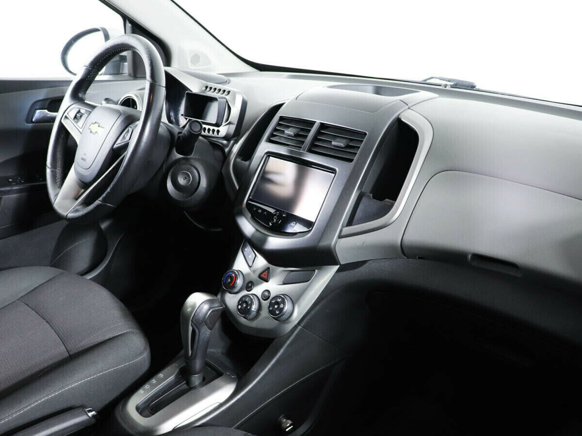 Chevrolet Aveo 1.6 АКПП, 2014, 114 000 км фото 9
