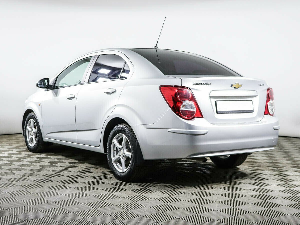 Chevrolet Aveo 1.6 МКПП, 2014, 113 000 км фото 3