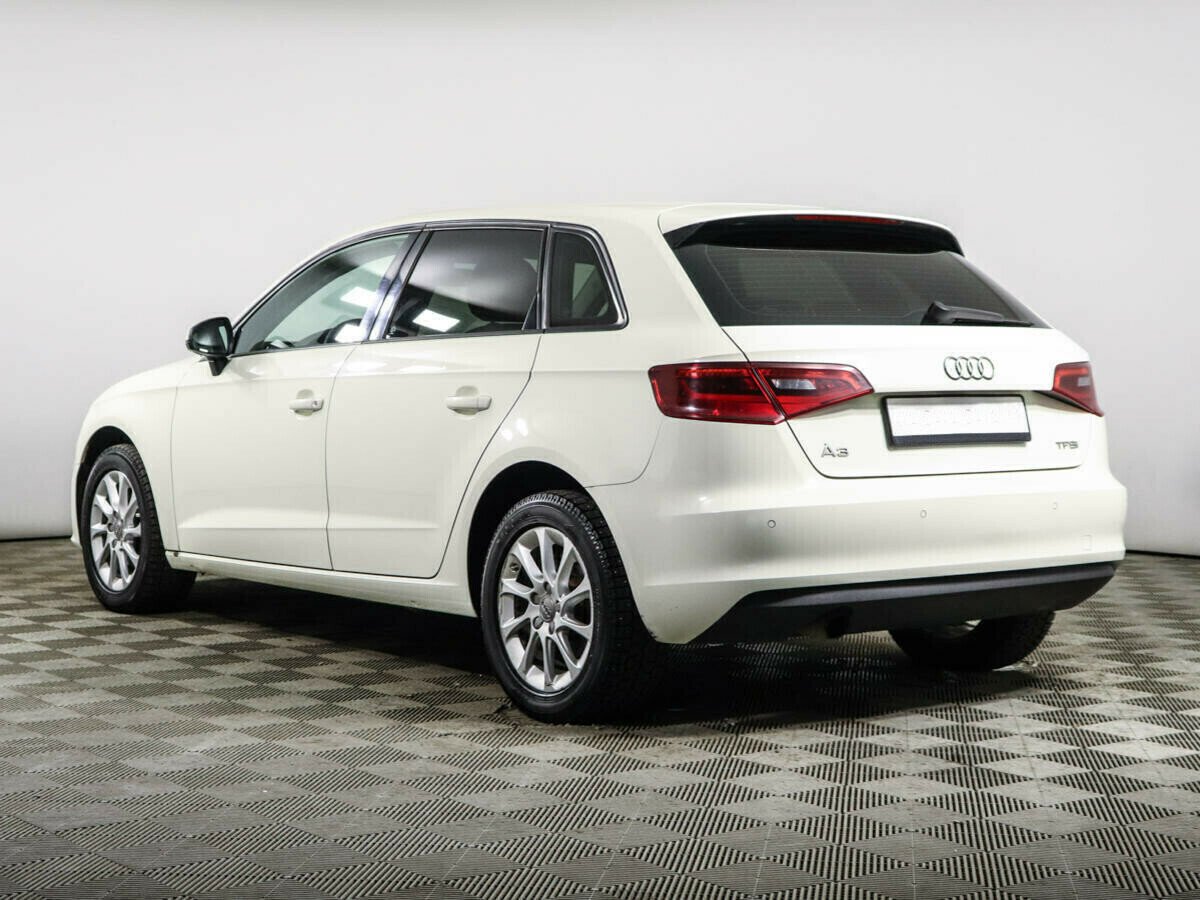 Audi A3 1.4 РКПП, 2015, 102 000 км фото 3