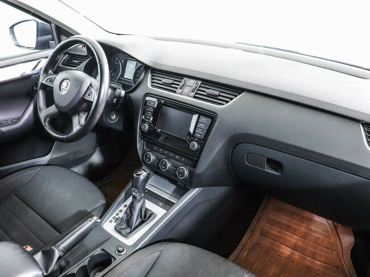 Skoda Octavia 1.8 РКПП, 2013, 123 000 км фото 5